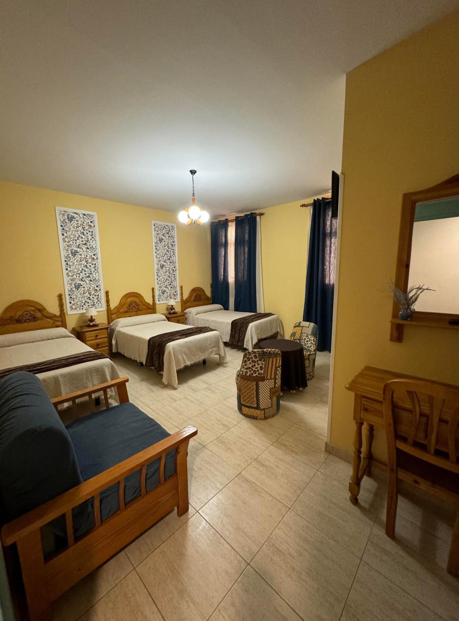 Hostal Joaquin Las Ventas con Pena Aguilera Buitenkant foto