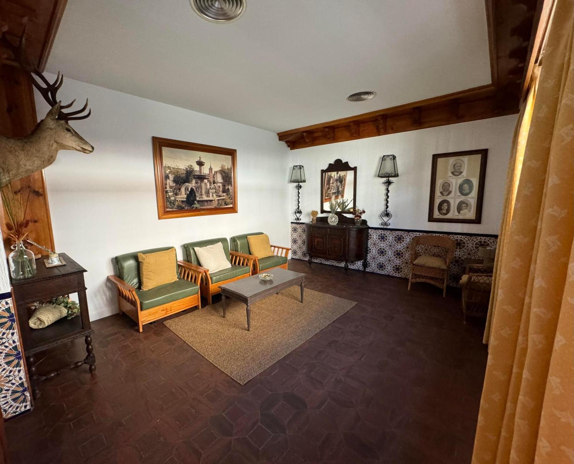 Hostal Joaquin Las Ventas con Pena Aguilera Buitenkant foto