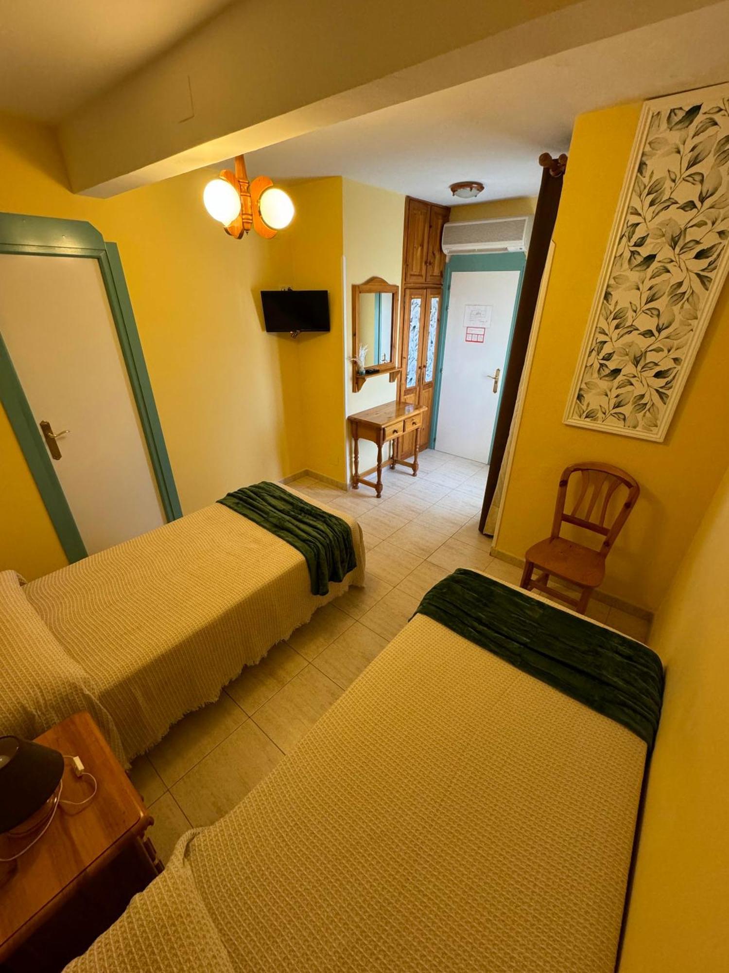 Hostal Joaquin Las Ventas con Pena Aguilera Buitenkant foto
